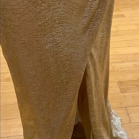 ASKFormal Metallic gold tint Prom/Sweet 16 Formal gown.Jewel detail,slit &train - Picture 6 of 11